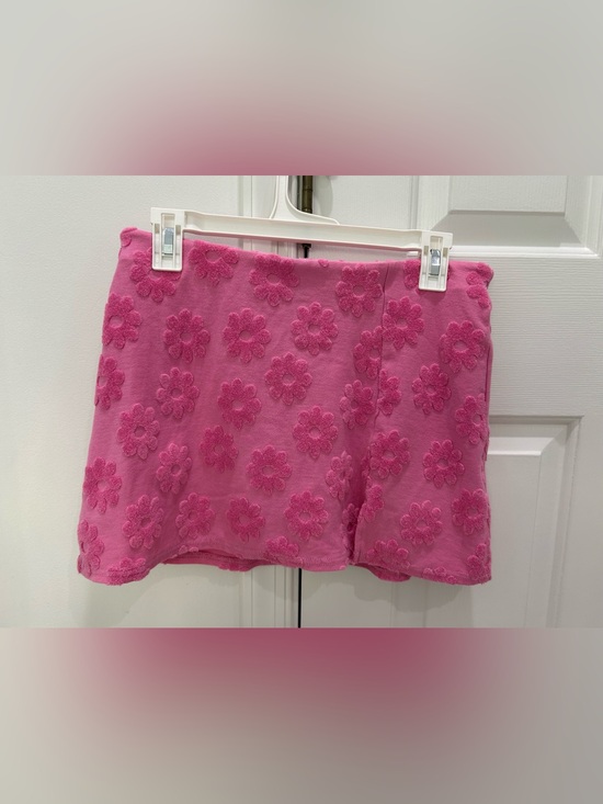 American Eagle Outfitters Pants - American Eagle Outfitters Hot Pink Daisy Terry Shorts
